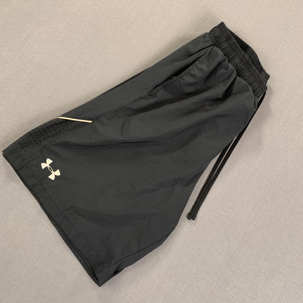 Under Armour Shorts Womens Med Black Athletic Training Mesh Pockets Drawstring - Picture 11 of 12